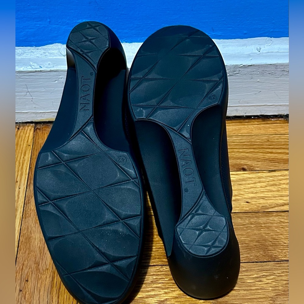 NAOT clogs. - Picture 6 of 11
